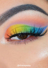 Load image into Gallery viewer, a2o 25 Color Eyeshadow Palette - Over the Rainbow